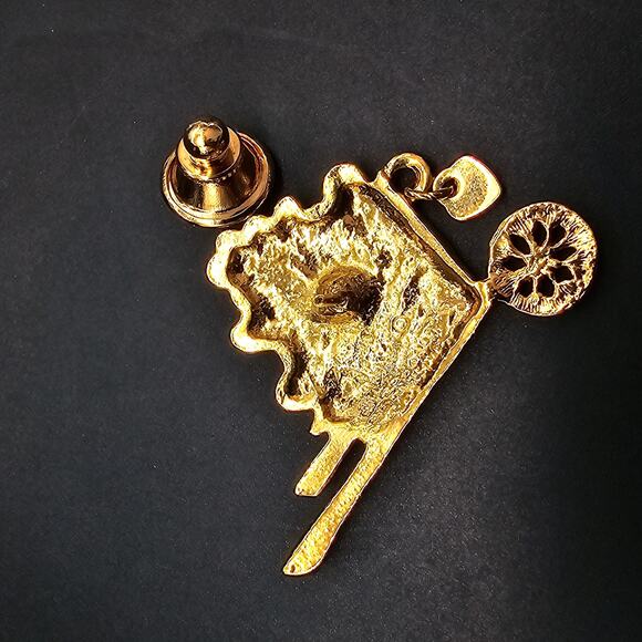 Avon Heart Apple Wagon Pin 1994 Garden of Love Red Gold Tone Back to School Fall - Picture 6 of 7